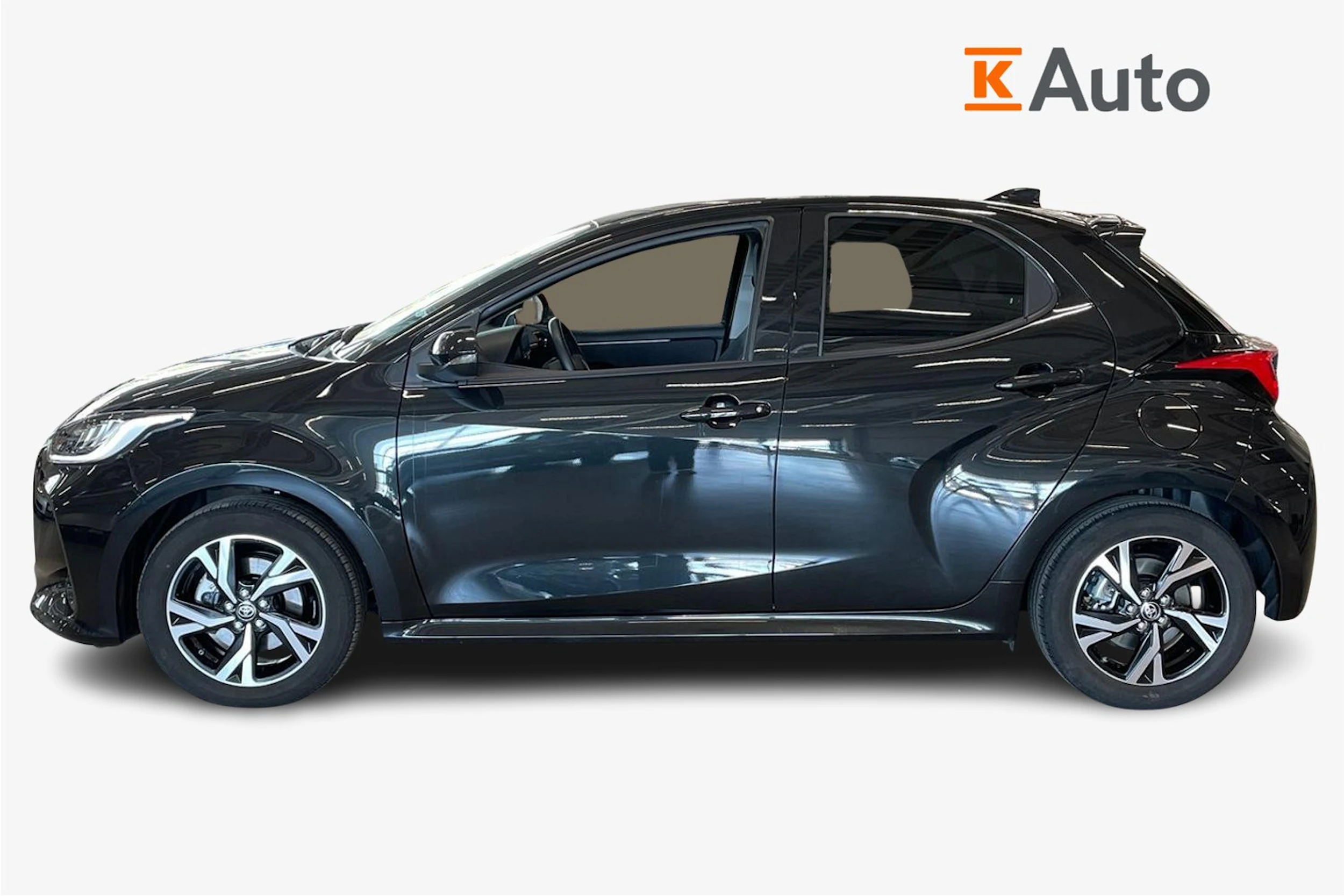 musta Toyota Yaris 2025 kuva 7.