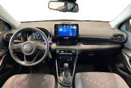 musta Toyota Yaris 2025 kuva 9.