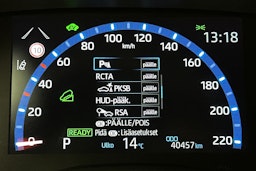 keltainen Toyota Yaris Cross 2021 kuva 22.