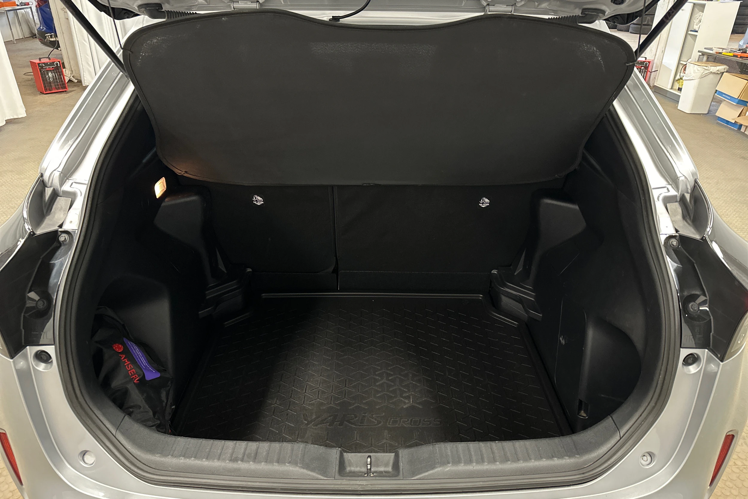 met. hopea Toyota Yaris Cross 2022 kuva 11.