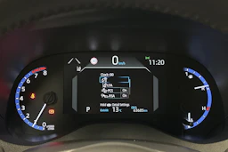 met. hopea Toyota Yaris Cross 2022 kuva 16.