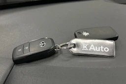 met. hopea Toyota Yaris Cross 2022 kuva 22.