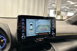 met. hopea Toyota Yaris Cross 2022 kuva 21.