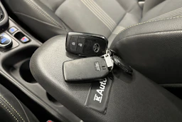 met. hopea Toyota Yaris Cross 2022 kuva 31.