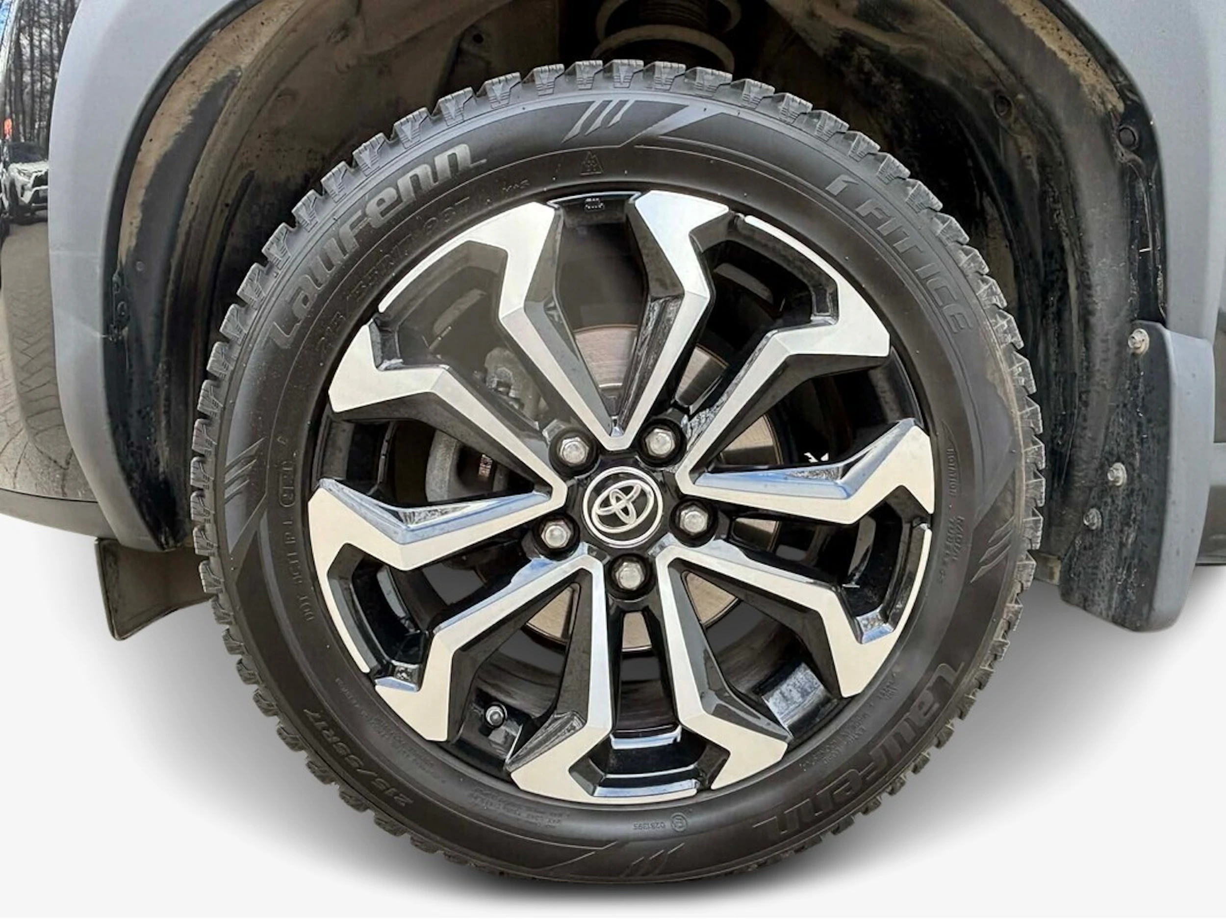 met. musta Toyota Yaris Cross 2022 kuva 5.