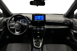 musta Toyota Yaris Cross 2022 kuva 9.