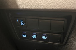 valkoinen Toyota Yaris Cross 2022 kuva 27.
