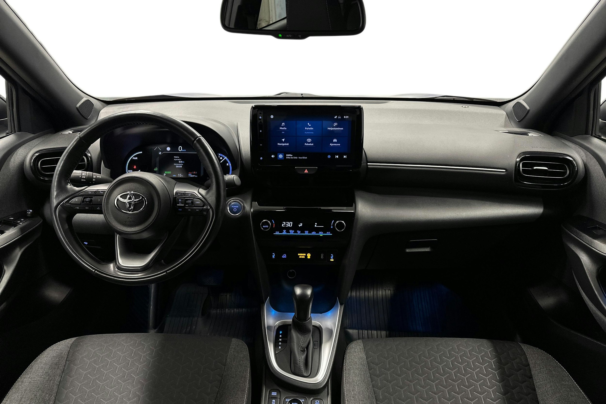 sininen Toyota Yaris Cross 2022 kuva 9.