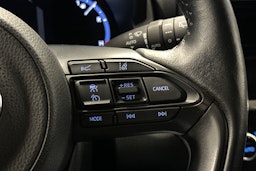 sininen Toyota Yaris Cross 2022 kuva 18.