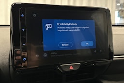 sininen Toyota Yaris Cross 2022 kuva 20.