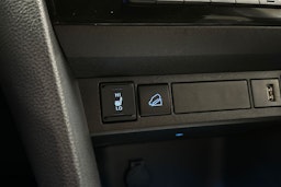 sininen Toyota Yaris Cross 2022 kuva 19.