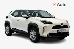 Valkoinen Toyota Yaris Cross 2022 kuva 1.