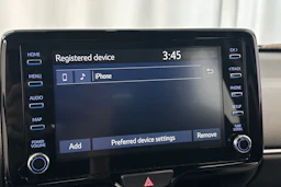 Valkoinen Toyota Yaris Cross 2022 kuva 22.