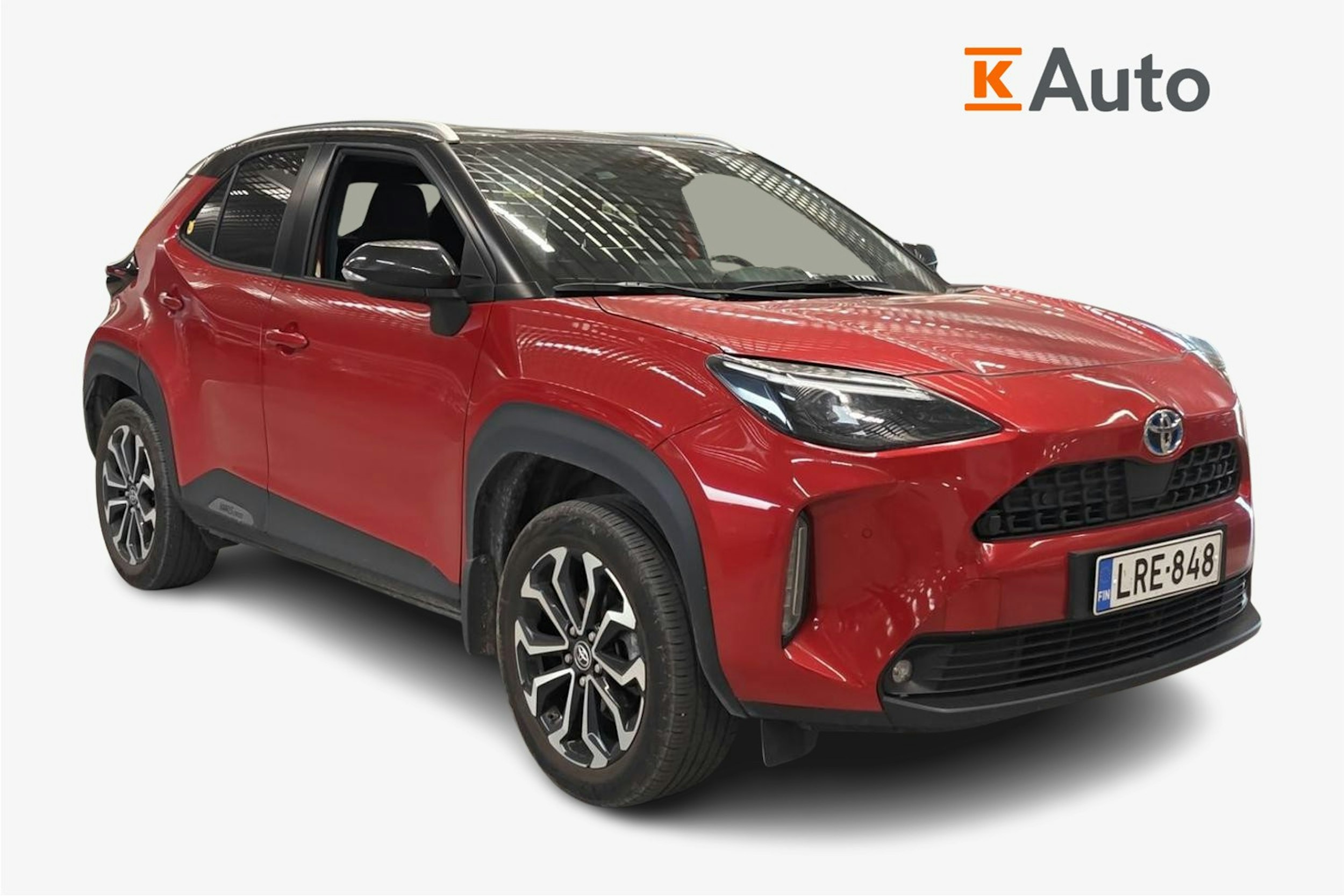 punainen Toyota Yaris Cross 2022 kuva 1.