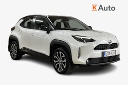Valkoinen Toyota Yaris Cross 2022 kuva 1.