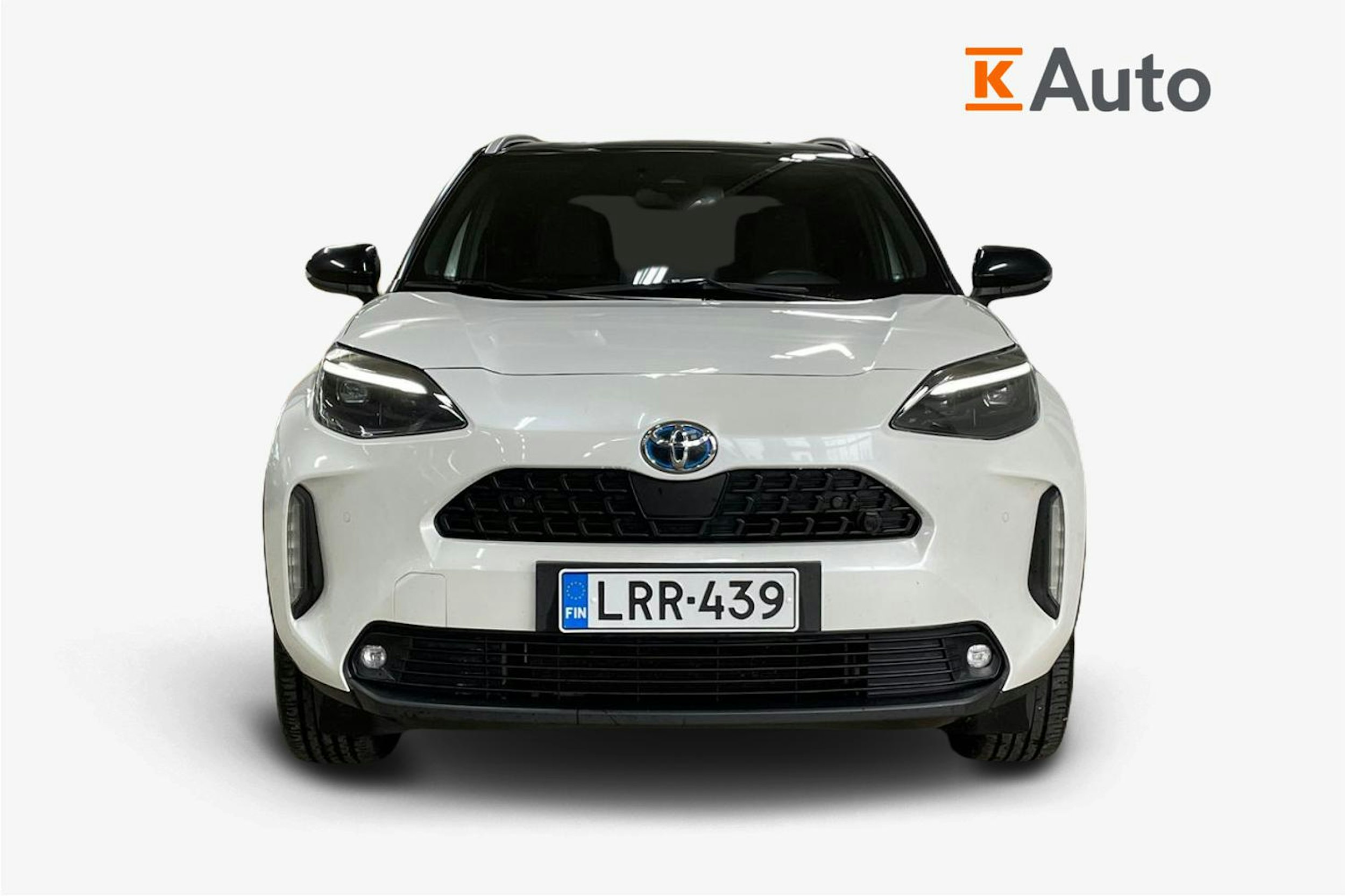 Valkoinen Toyota Yaris Cross 2022 kuva 5.