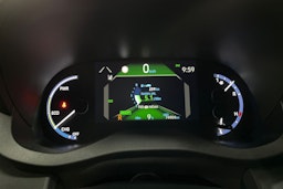 Valkoinen Toyota Yaris Cross 2022 kuva 18.