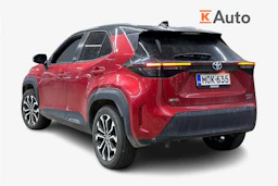 punainen Toyota Yaris Cross 2022 kuva 2.