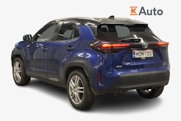 sininen Toyota Yaris Cross 2022 kuva 2.