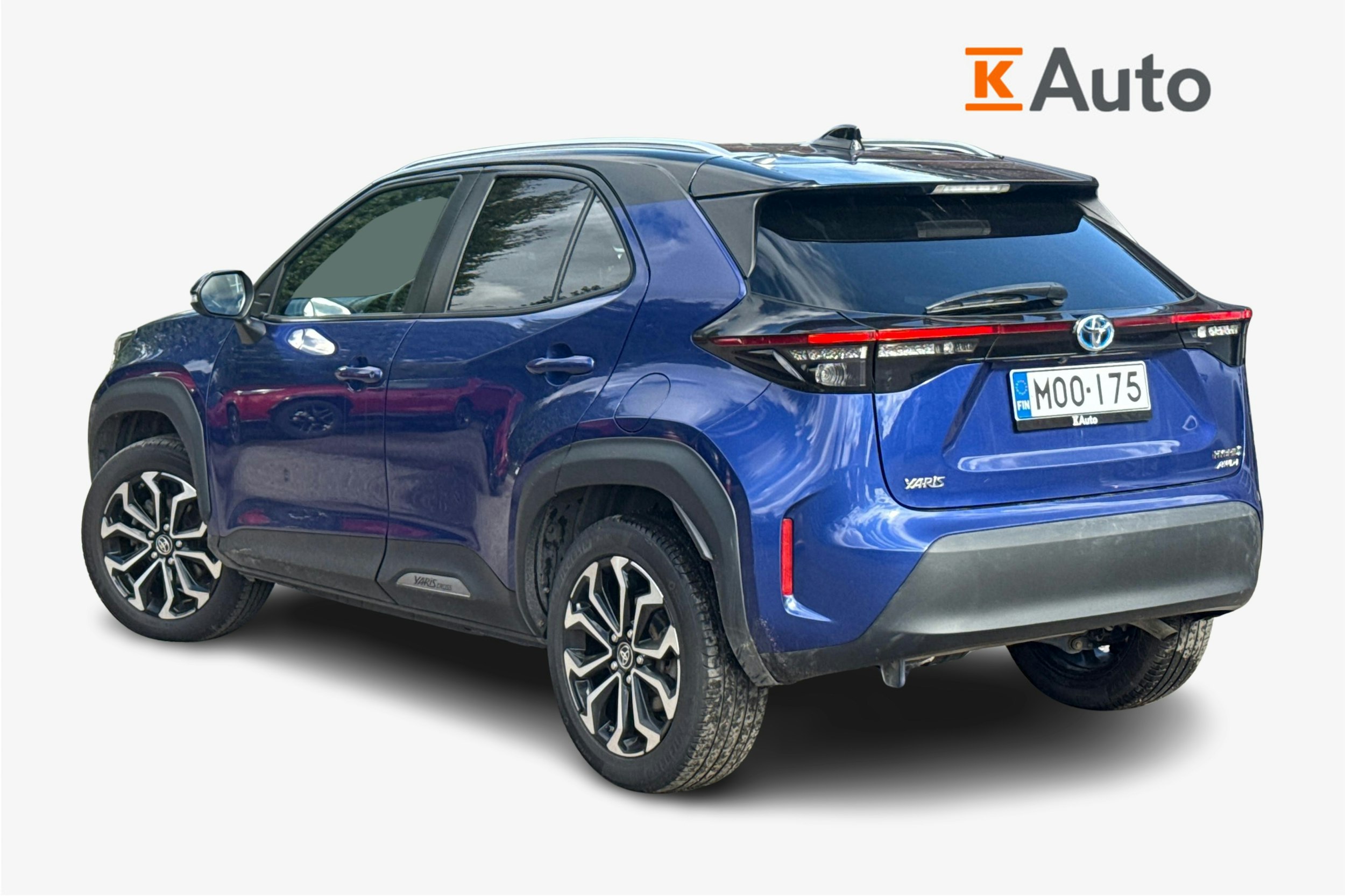 sininen Toyota Yaris Cross 2022 kuva 2.
