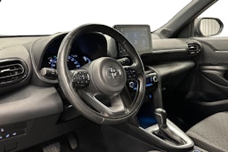 sininen Toyota Yaris Cross 2022 kuva 7.
