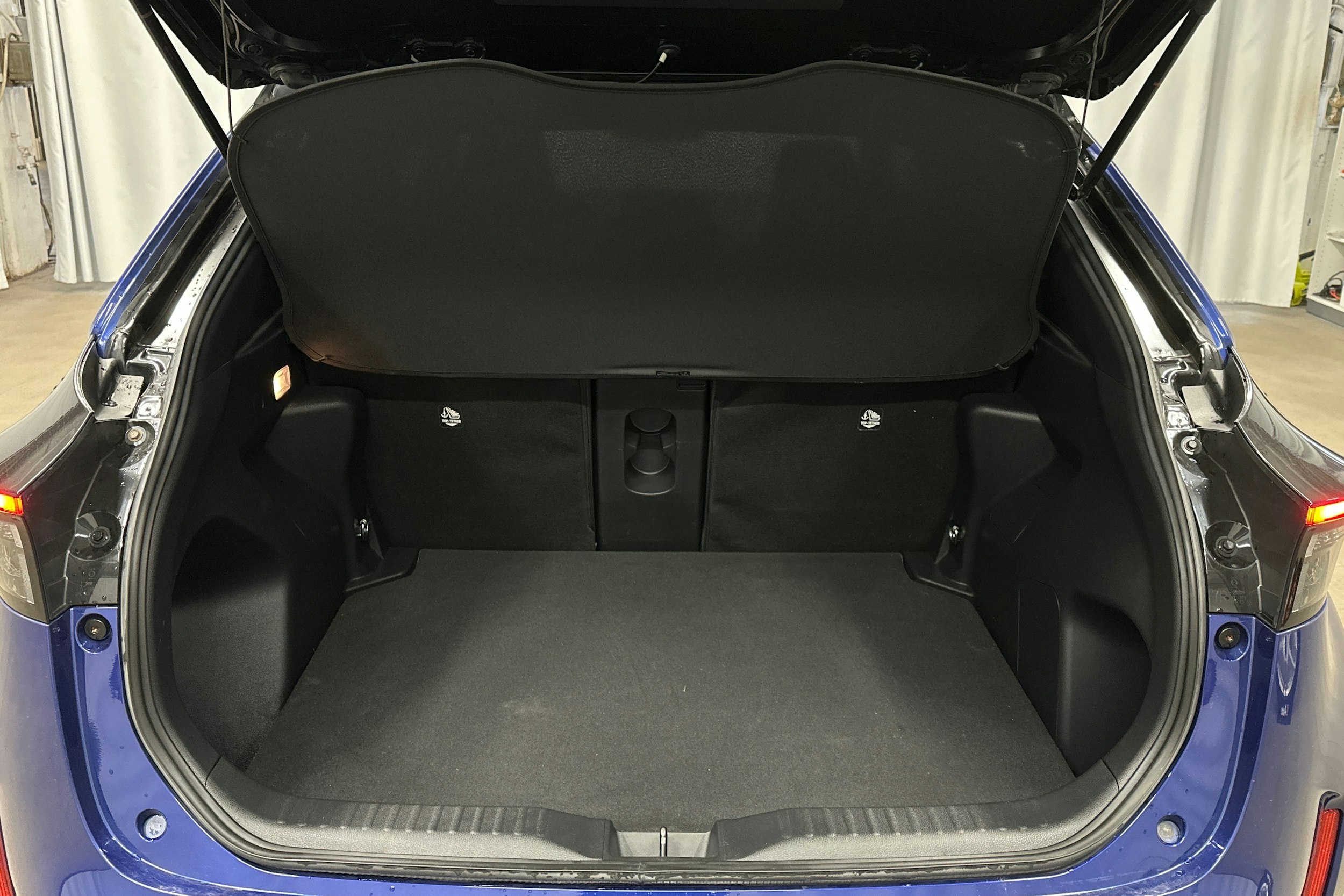 sininen Toyota Yaris Cross 2022 kuva 14.