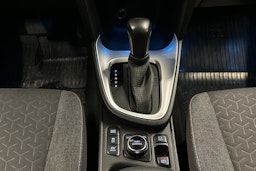 sininen Toyota Yaris Cross 2022 kuva 17.