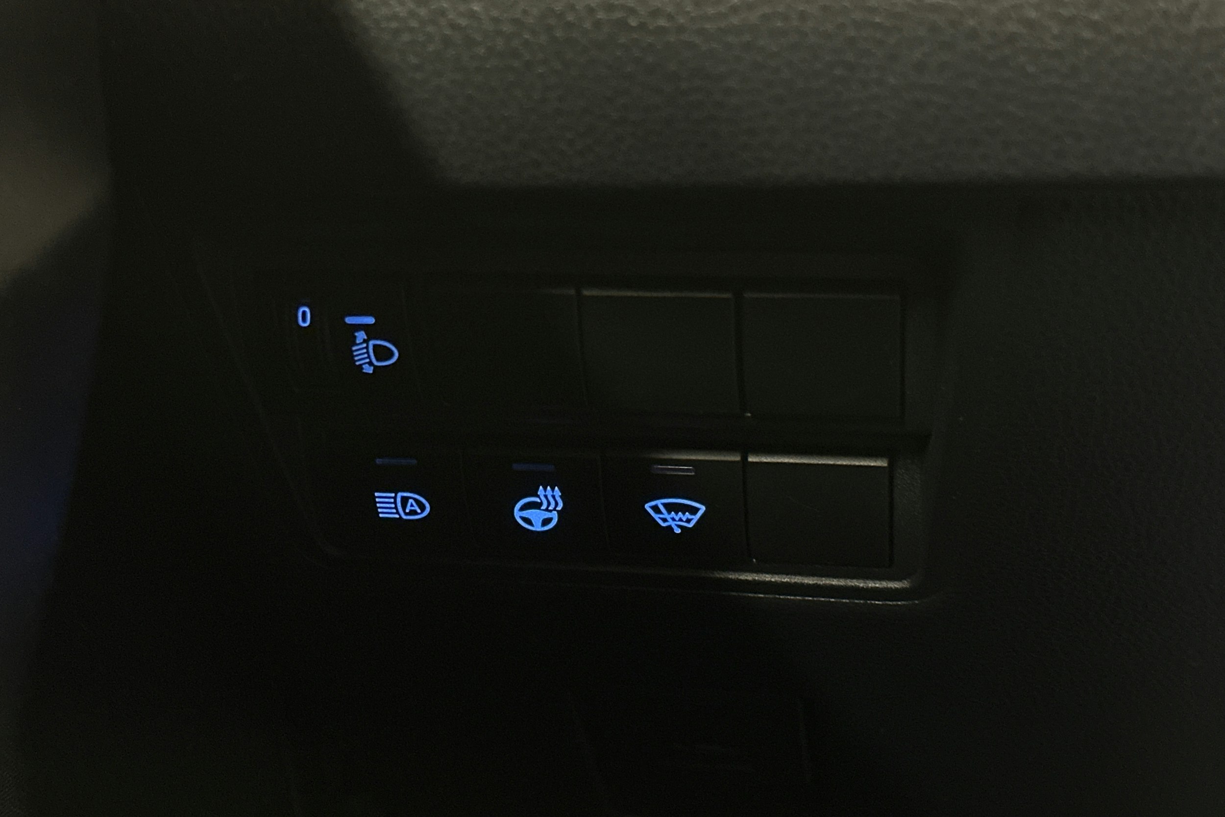 sininen Toyota Yaris Cross 2022 kuva 19.