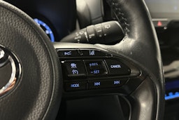 sininen Toyota Yaris Cross 2022 kuva 21.