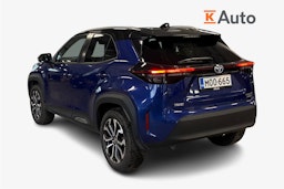 sininen Toyota Yaris Cross 2022 kuva 2.
