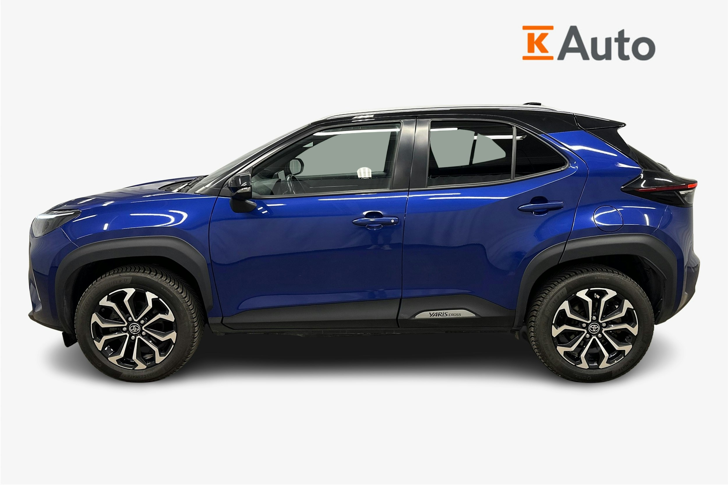 sininen Toyota Yaris Cross 2022 kuva 6.
