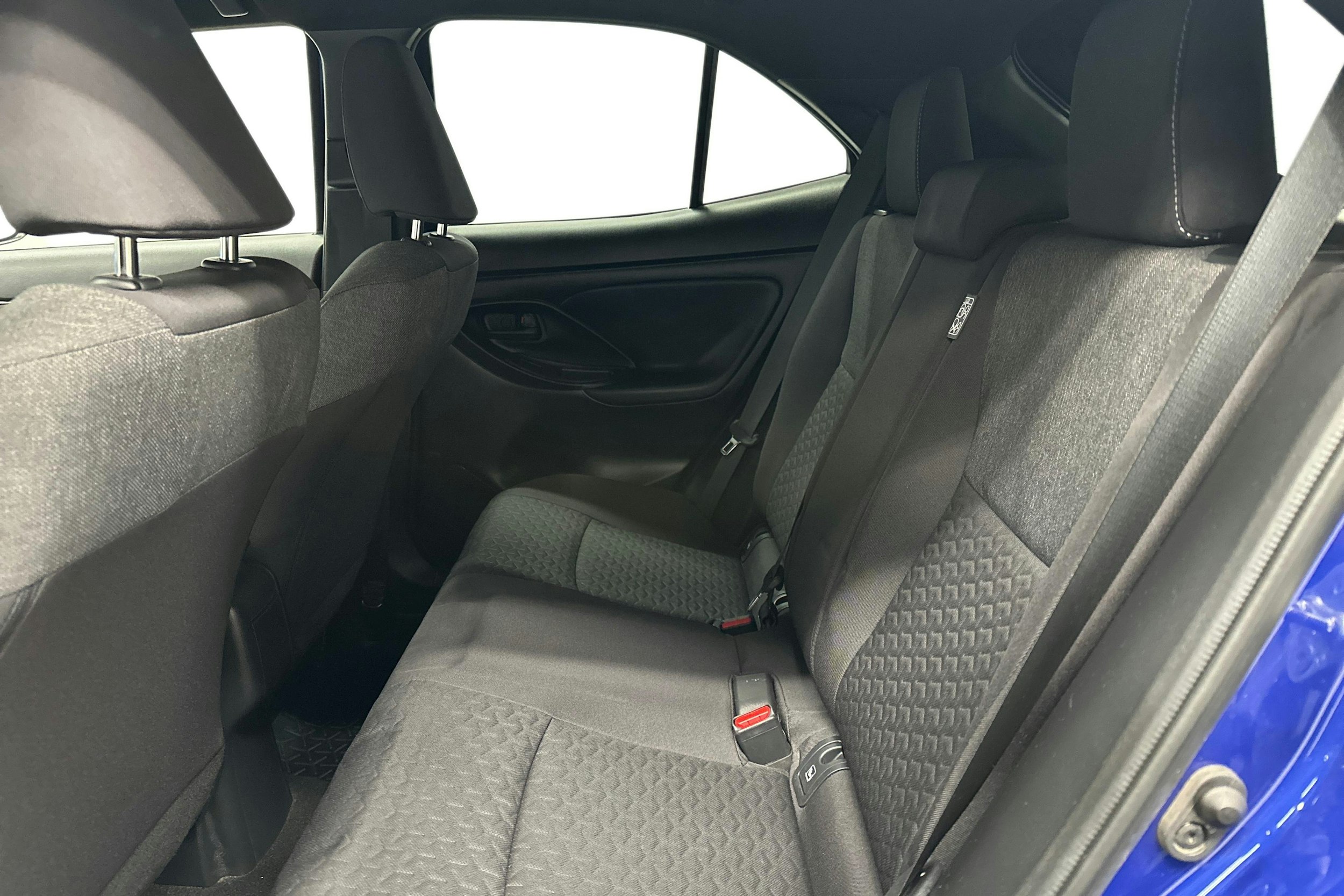 sininen Toyota Yaris Cross 2022 kuva 10.