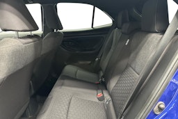 sininen Toyota Yaris Cross 2022 kuva 10.