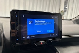 sininen Toyota Yaris Cross 2022 kuva 18.