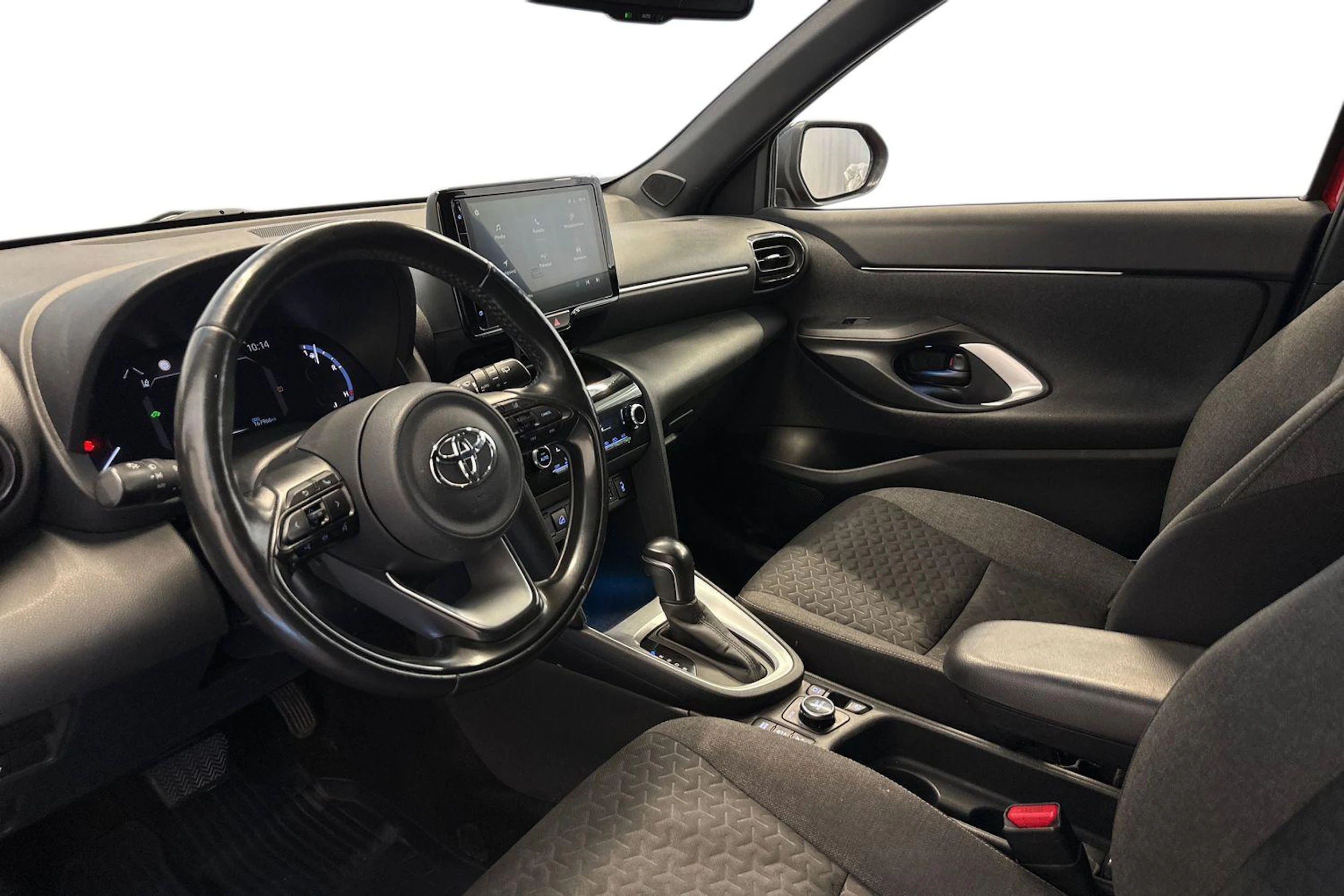 punainen Toyota Yaris Cross 2022 kuva 6.