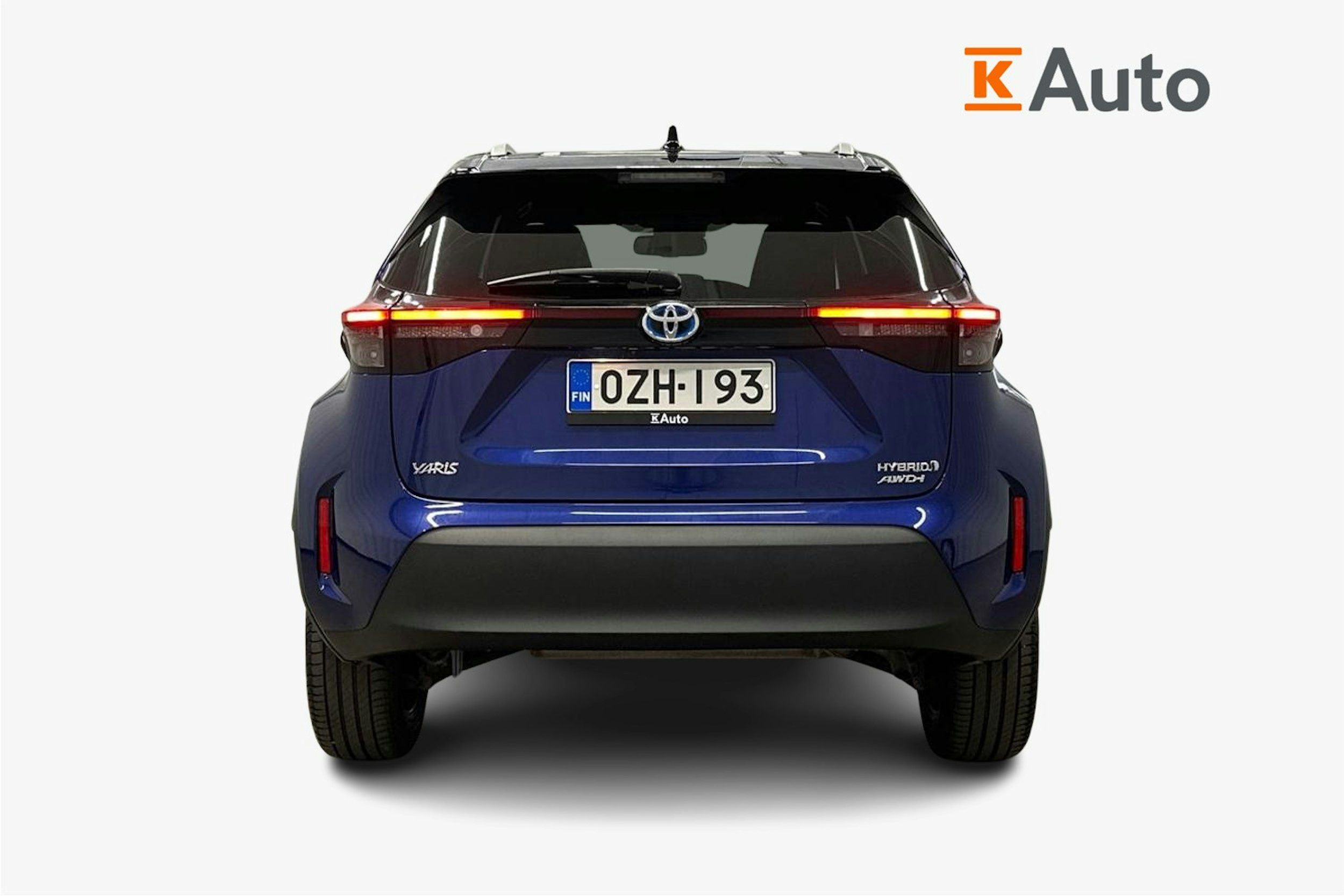 sininen Toyota Yaris Cross 2022 kuva 3.