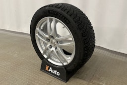 sininen Toyota Yaris Cross 2022 kuva 13.