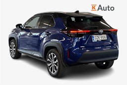 sininen Toyota Yaris Cross 2022 kuva 2.