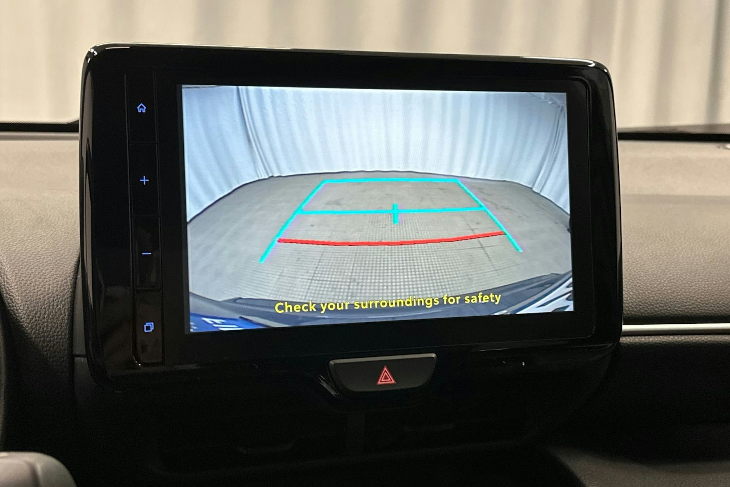sininen Toyota Yaris Cross 2022 kuva 25.