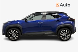sininen Toyota Yaris Cross 2022 kuva 6.