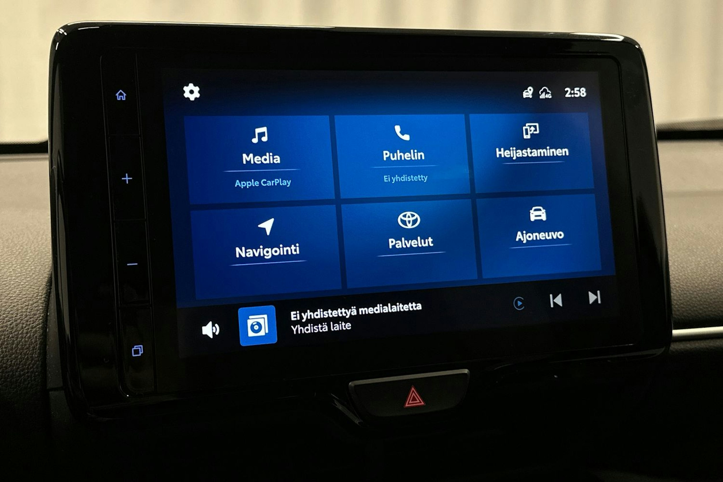 sininen Toyota Yaris Cross 2022 kuva 22.