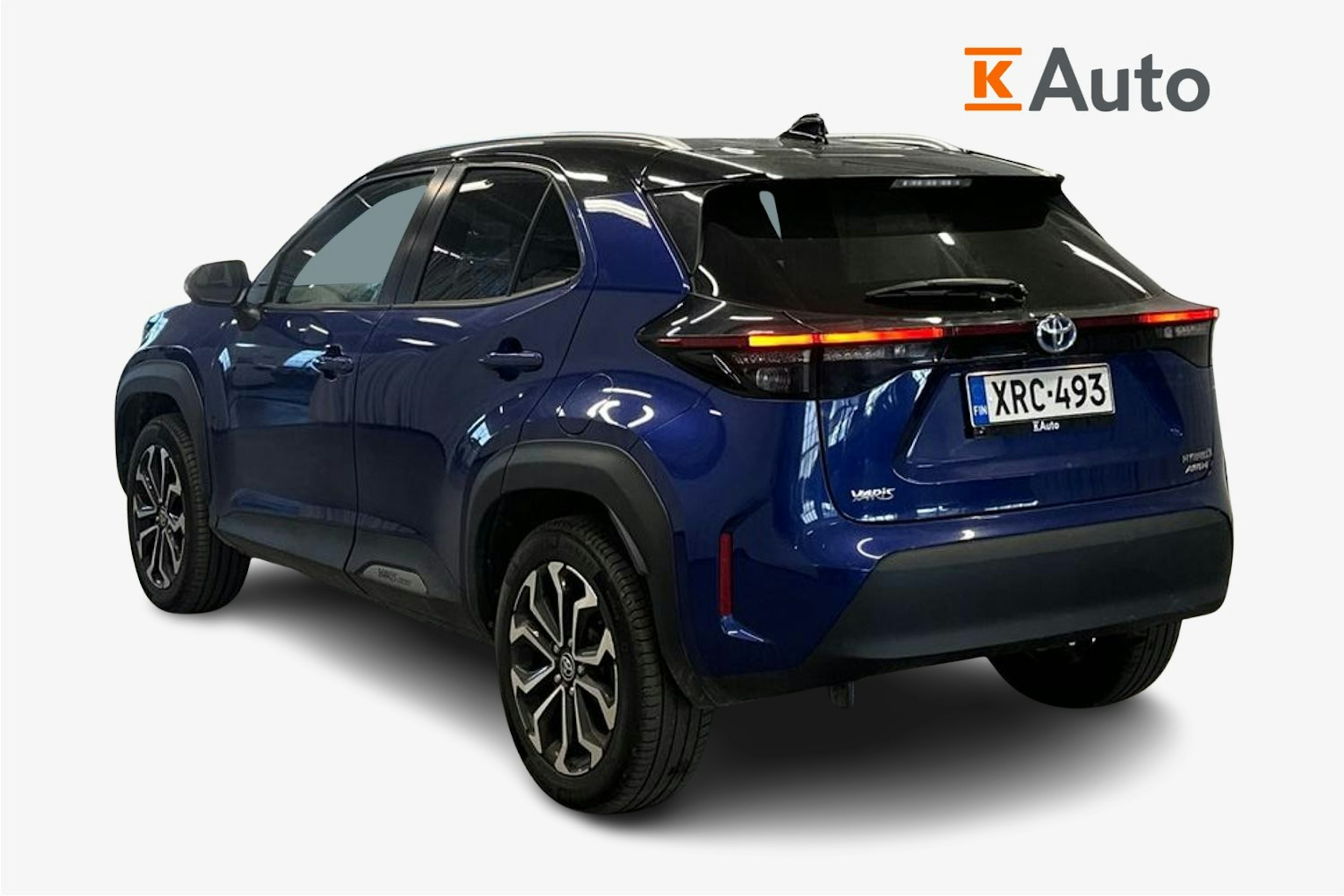 sininen Toyota Yaris Cross 2022 kuva 2.