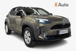 ruskea (beige) Toyota Yaris Cross 2022 kuva 1.