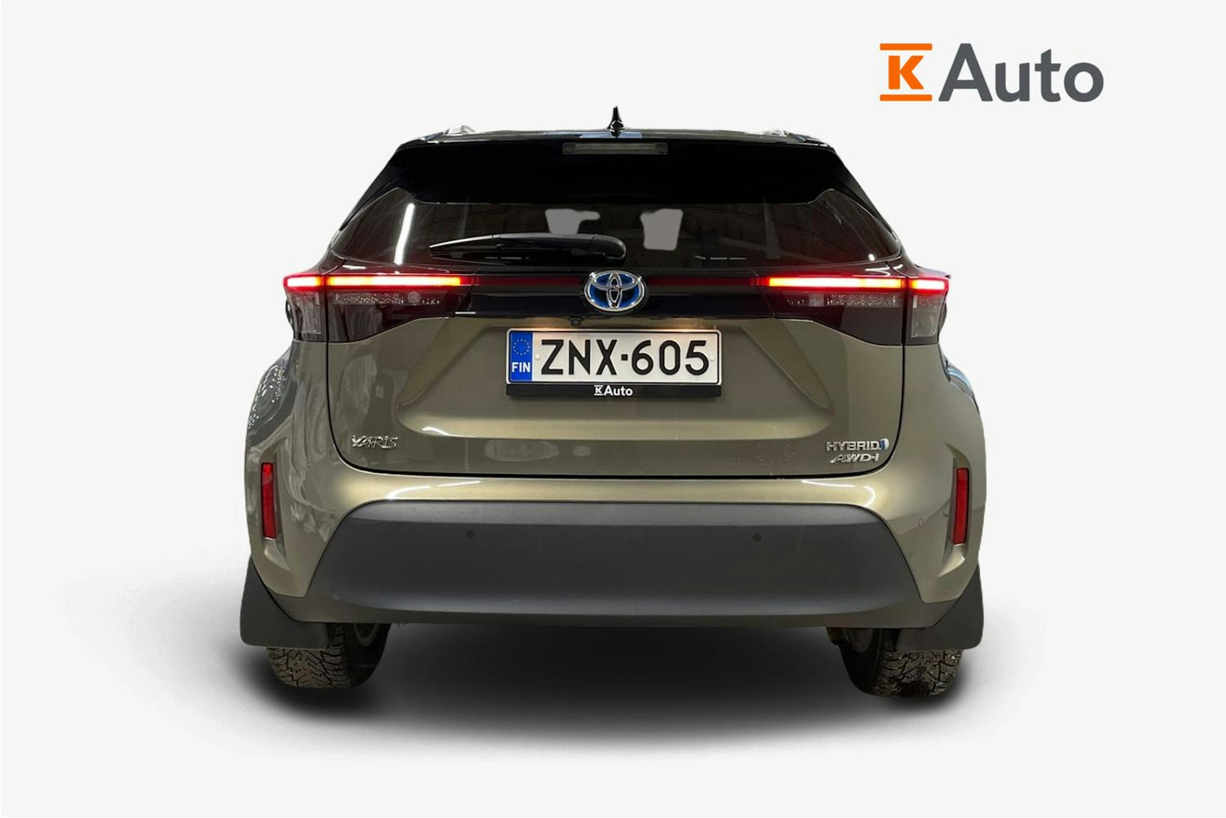 ruskea (beige) Toyota Yaris Cross 2022 kuva 3.