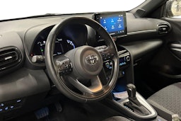 Keltainen Toyota Yaris Cross 2022 kuva 3.