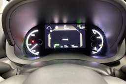 valkoinen Toyota Yaris Cross 2022 kuva 15.
