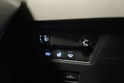 valkoinen Toyota Yaris Cross 2022 kuva 22.