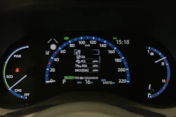 valkoinen Toyota Yaris Cross 2023 kuva 13.