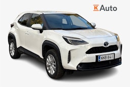 valkoinen Toyota Yaris Cross 2023 kuva 1.