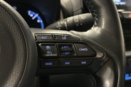 valkoinen Toyota Yaris Cross 2023 kuva 20.